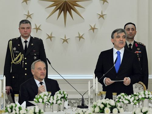 President Gül Hosts Official Dinner in Honor of President Berzins of Latvia